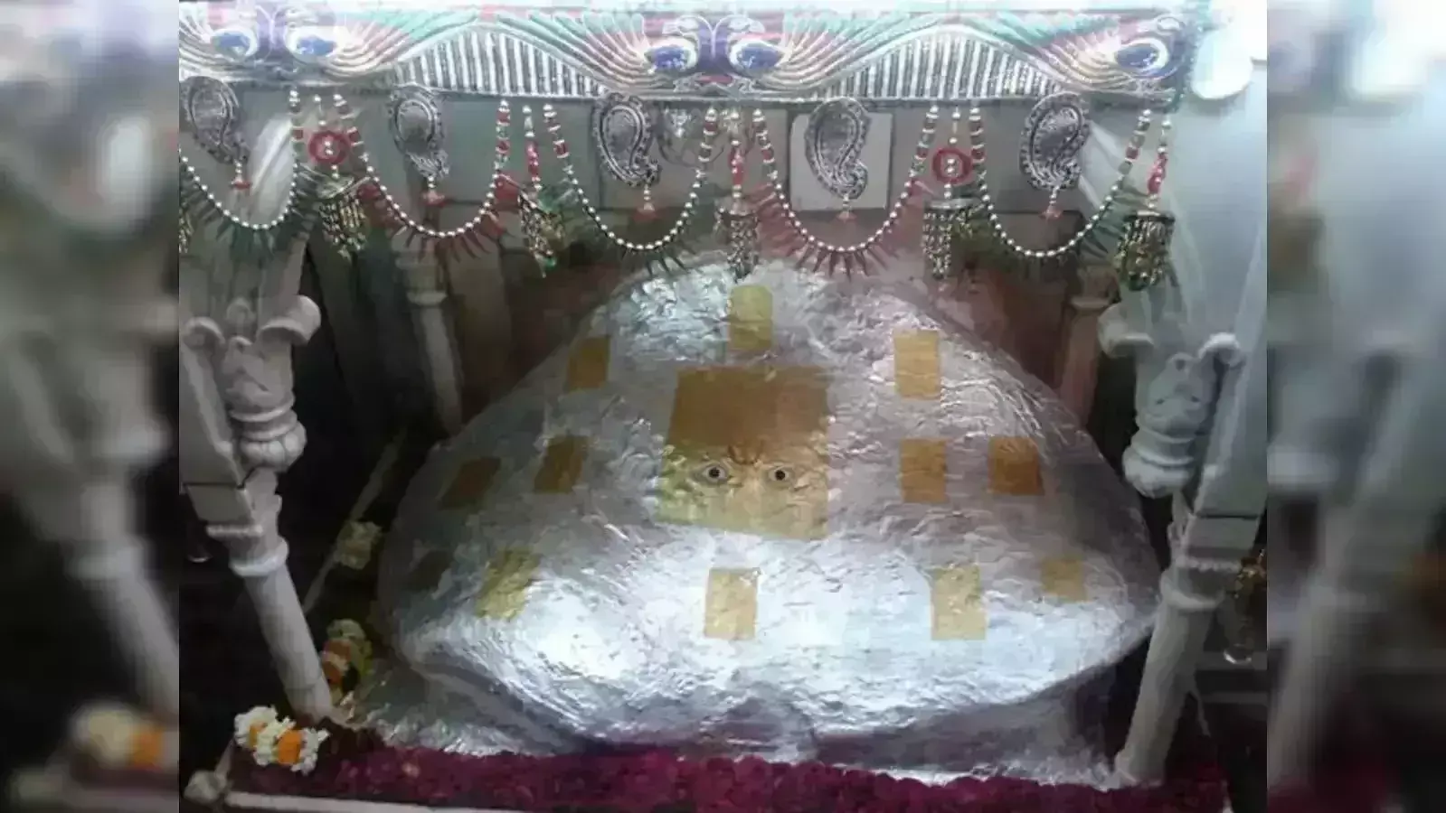 Rajasthan का सबसे रहस्यमय मंदिर, पूरी दुनिया में प्रसिद्ध है Rajasthan का सबसे रहस्यमय मंदिर, पूरी दुनिया में प्रसिद्ध है