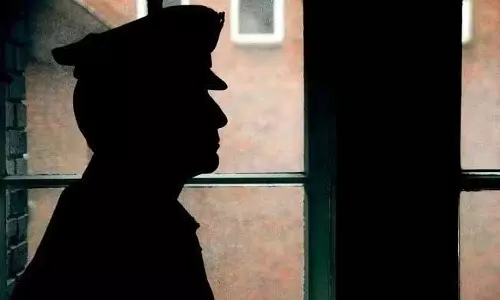 UP: पुलिस हिरासत में दलित व्यक्ति की मौत के मामले में 4 पुलिसकर्मियों पर मामला दर्ज