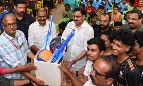 Kerala: ‘एक स्कूल, एक खेल’ कार्यक्रम केरल में युवा खेल प्रतिभाओं को बढ़ावा देगा Kerala: ‘एक स्कूल, एक खेल’ कार्यक्रम केरल में युवा खेल प्रतिभाओं को बढ़ावा देगा
