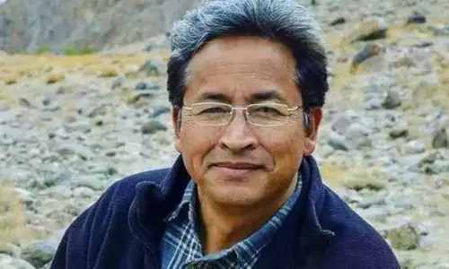 Sonam Wangchuk, 20 अन्य लद्दाख भवन के पास विरोध प्रदर्शन करने पर हिरासत में