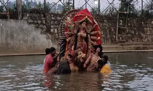 Meghalaya: शिलांग में मूर्ति विसर्जन के साथ दुर्गा पूजा समारोह संपन्न