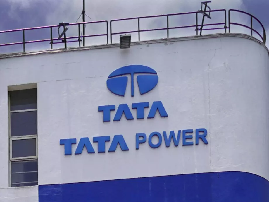 Tata Power शेयर में -0.29% की गिरावट