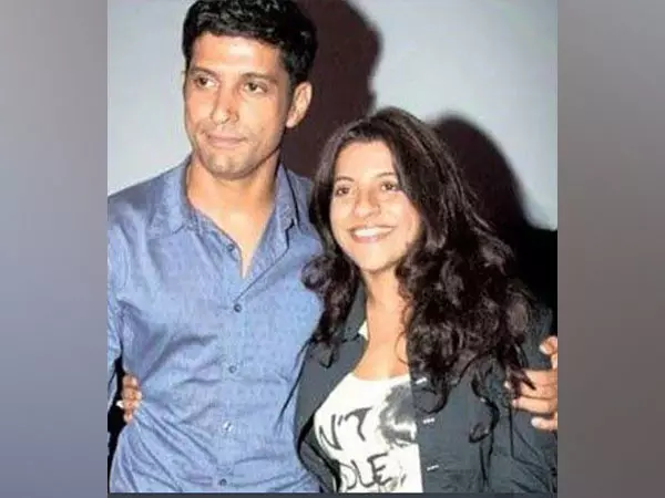 बहन जोया के जन्मदिन पर Farhan Akhtar की प्यारी शुभकामनाएँ देखें