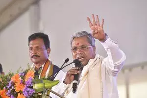 Siddaramaiah ने मतदाताओं से कहा-संदूर उपचुनाव में भाजपा को हराएं