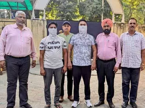 Chandigarh: सहयोगी को प्लॉट के दाखिल खारिज के लिए किश्तों में 65000 रुपये की रिश्वत लेते गिरफ्तार