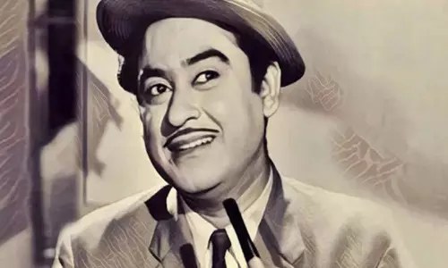 Kishore Kumar: उनकी पुण्यतिथि पर शीर्ष 5 सदाबहार हिट गाने