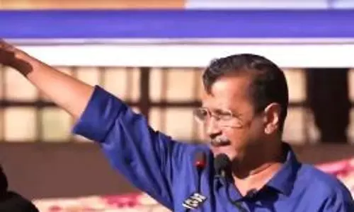 उमर अब्दुल्ला से केजरीवाल बोले, सरकार चलाने में दिक्कत आए तो मैं मदद के लिए तैयार हूं