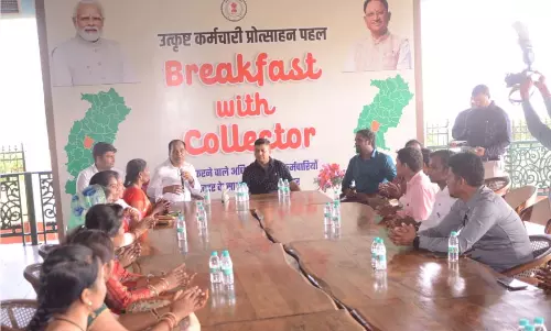 कलेक्टर विथ ब्रेकफास्ट: मुख्य सचिव अमिताभ जैन ने मैदानी स्तर के कर्मचारियों को किया प्रोत्साहित कलेक्टर विथ ब्रेकफास्ट: मुख्य सचिव अमिताभ जैन ने मैदानी स्तर के कर्मचारियों को किया प्रोत्साहित
