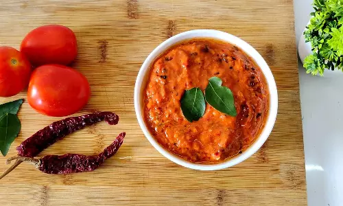 Tomato की चटनी खाने का स्वाद दोगुना कर देती