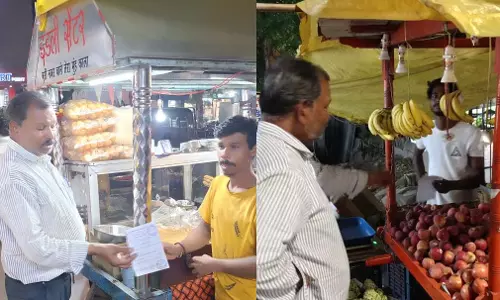 रायपुर: कचरा फैलाने वाले 33 ठेलों और गुमटियों पर लगा जुर्माना रायपुर: कचरा फैलाने वाले 33 ठेलों और गुमटियों पर लगा जुर्माना