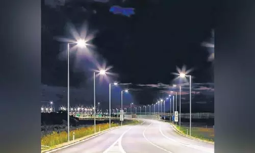 GHMC का 144 करोड़ रुपये बकाया, EESL संकट में