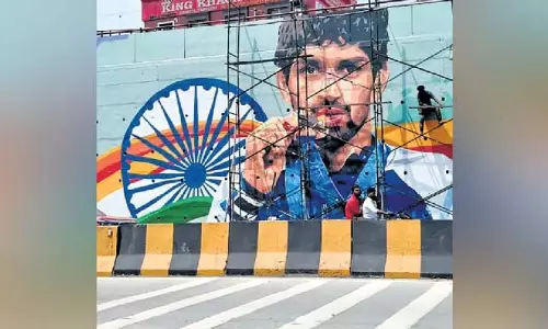 Greater Hyderabad नगर निगम ने खेल नायकों के भित्तिचित्रों से शहर को सुंदर बनाया