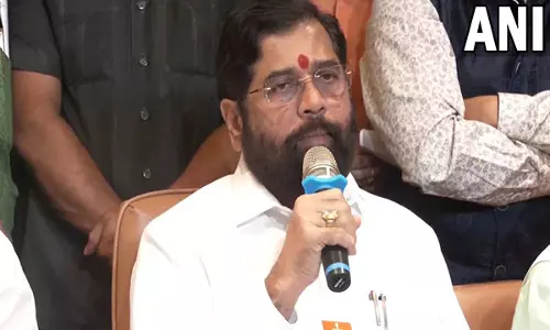 महाराष्ट्र सरकार ने Mumbai में प्रवेश करने वाले हल्के मोटर वाहनों के लिए टोल में छूट की घोषणा की महाराष्ट्र सरकार ने Mumbai में प्रवेश करने वाले हल्के मोटर वाहनों के लिए टोल में छूट की घोषणा की