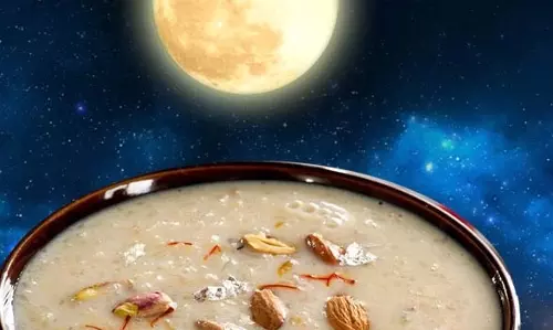 Sharad Purnima के दिन खीर को चाँद की रोशनी में क्यों रखा जाता