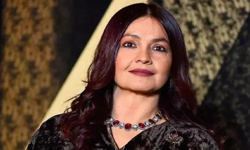 Pooja Bhatt नाराज़ थीं कि लोग सार्वजनिक स्थानों पर जय श्री राम के नारे लगा रहे