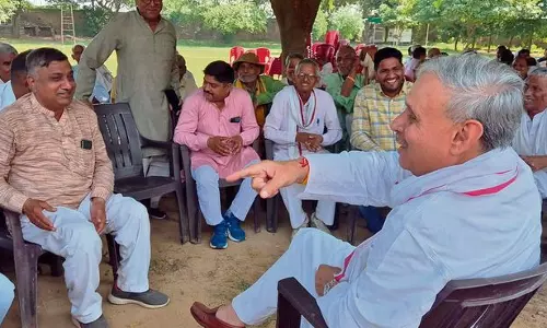 Haryana : राव इंद्रजीत सिंह ने बगावत की अफवाहों को किया खारिज Haryana : राव इंद्रजीत सिंह ने बगावत की अफवाहों को किया खारिज
