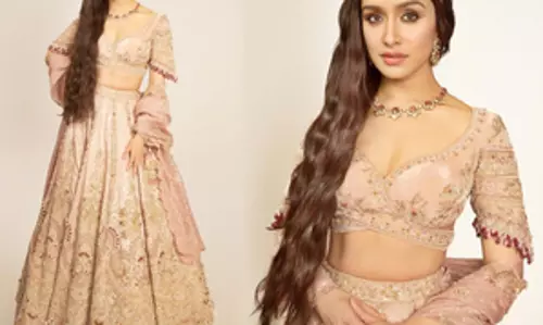 Shraddha Kapoor ने खूबसूरत लहंगे में बिखेरा जलवा