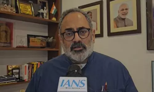 बहराइच घटना पर राजीव चंद्रशेखर बोले- कुछ दलों का उद्देश्य समाज में तनाव बढ़ाना बहराइच घटना पर राजीव चंद्रशेखर बोले- कुछ दलों का उद्देश्य समाज में तनाव बढ़ाना