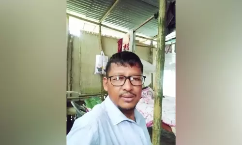 Assam : स्टाफ क्वार्टर में रहस्यमय परिस्थितियों में मृत पाया गया Assam : स्टाफ क्वार्टर में रहस्यमय परिस्थितियों में मृत पाया गया