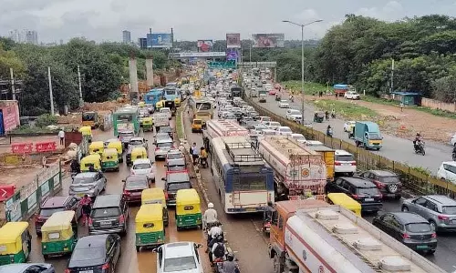 Bengaluru: त्योहारी लंबे सप्ताहांत के बाद, शहर की सड़कें जाम