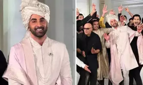 इस लुक को देखकर फैन्स ने रणबीर की खूब तारीफ की।