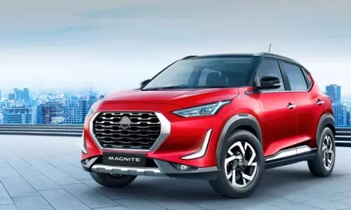 Nissan मैग्नाइट के प्री-फेसलिफ्ट मॉडल पर मिल रही है 60,000 रुपये तक की छूट, Nissan मैग्नाइट के प्री-फेसलिफ्ट मॉडल पर मिल रही है 60,000 रुपये तक की छूट,