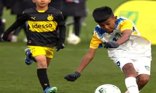 Chennaiyin FC ने नॉर्विच सिटी मीना कप यूके में बोरूसिया डॉर्टमुंड को हराया Chennaiyin FC ने नॉर्विच सिटी मीना कप यूके में बोरूसिया डॉर्टमुंड को हराया