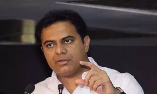 BRS ने दमगुंडम में नौसेना स्टेशन का विरोध किया BRS ने दमगुंडम में नौसेना स्टेशन का विरोध किया