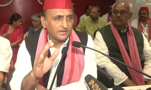 अखिलेश यादव ने BJP पर निशाना साधते हुए कही ये बात अखिलेश यादव ने BJP पर निशाना साधते हुए कही ये बात