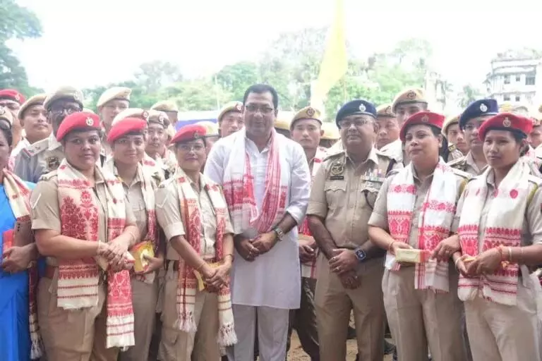 Nagaon: बताद्रवा विधायक ने 350 पुलिस कर्मियों को सम्मानित किया