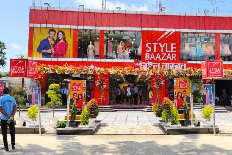 Bazaar Style शेयर में -2.14% की गिरावट