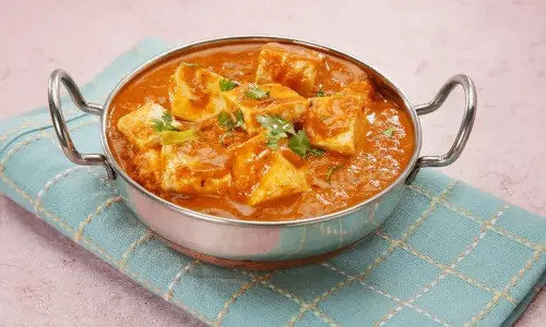 शाही पनीर: दिवाली पर बनाये खास रेसिपी शाही पनीर: दिवाली पर बनाये खास रेसिपी