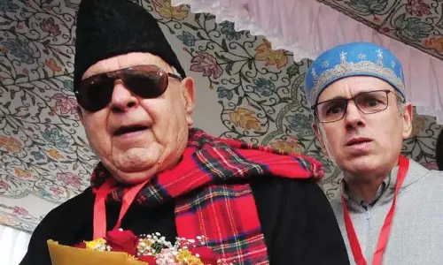 Dr. Farooq, उमर ने पीर दस्तगीर साहिब (आरए) के उर्स पर लोगों को बधाई दी