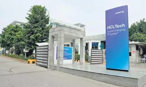 एचसीएलटेक ने दूसरी तिमाही के शुद्ध लाभ में 11% की वृद्धि दर्ज की एचसीएलटेक ने दूसरी तिमाही के शुद्ध लाभ में 11% की वृद्धि दर्ज की