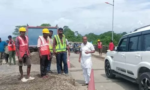 NHIDCL: बराक नदी पर गैमन ब्रिज पर यातायात प्रतिबंध लागू किया NHIDCL: बराक नदी पर गैमन ब्रिज पर यातायात प्रतिबंध लागू किया