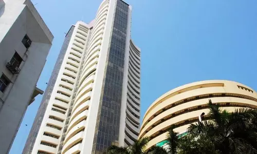 हरे निशान पर खुला शेयर बाजार, सेंसेक्स 216 और निफ्टी 61 अंक चढ़ा हरे निशान पर खुला शेयर बाजार, सेंसेक्स 216 और निफ्टी 61 अंक चढ़ा