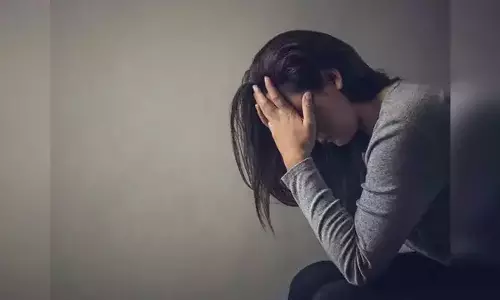 स्किन को खराब कर सकता है हद से ज्यादा स्ट्रेस