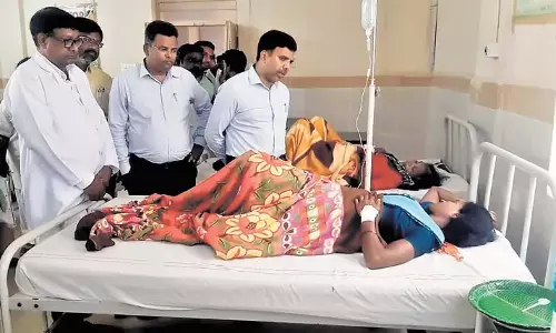 Telangana में दूषित जल से हुई मौतों के मामले में दो निलंबित