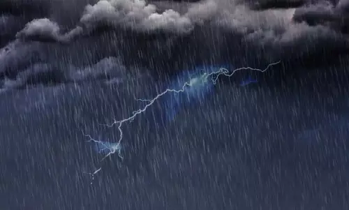 TN ने पूर्वोत्तर मानसून के लिए तैयारी शुरू की, त्वरित प्रतिक्रिया दल गठित TN ने पूर्वोत्तर मानसून के लिए तैयारी शुरू की, त्वरित प्रतिक्रिया दल गठित
