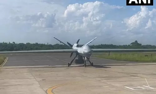 India-US ने 31 प्रीडेटर ड्रोन खरीदने के लिए 32,000 करोड़ रुपये के सौदे पर हस्ताक्षर किए India-US ने 31 प्रीडेटर ड्रोन खरीदने के लिए 32,000 करोड़ रुपये के सौदे पर हस्ताक्षर किए