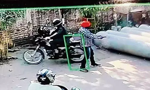 Zirakpur में आभूषण की दुकान में चोरी