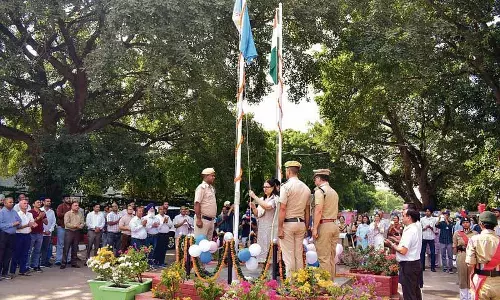 कुलपति ने Panjab विश्वविद्यालय के स्थापना दिवस समारोह का नेतृत्व किया