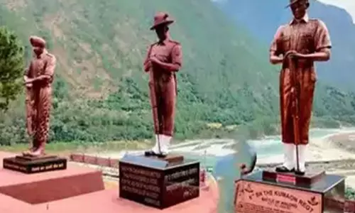Indian Army ने 1962 वालोंग युद्ध के नायकों को श्रद्धांजलि देने के लिए एक महीने का कार्यक्रम शुरू किया Indian Army ने 1962 वालोंग युद्ध के नायकों को श्रद्धांजलि देने के लिए एक महीने का कार्यक्रम शुरू किया