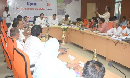 Churu: भारत सरकार की योजनाओं और विकास कार्यक्रमों का आमजन को मिले अधिकतम लाभ Churu: भारत सरकार की योजनाओं और विकास कार्यक्रमों का आमजन को मिले अधिकतम लाभ