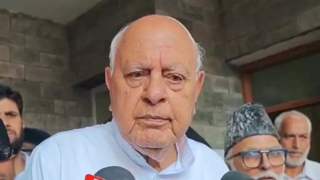 कश्मीरी संस्कृति और भाषा को बढ़ावा दें: Dr. Farooq Abdullah