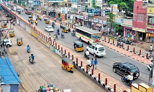 Andhra: शंकर विलास आरओबी विस्तार परियोजना के लिए 98 करोड़ रुपये Andhra: शंकर विलास आरओबी विस्तार परियोजना के लिए 98 करोड़ रुपये