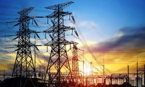 Power Grid शेयर 0.35% ऊपर Power Grid शेयर 0.35% ऊपर