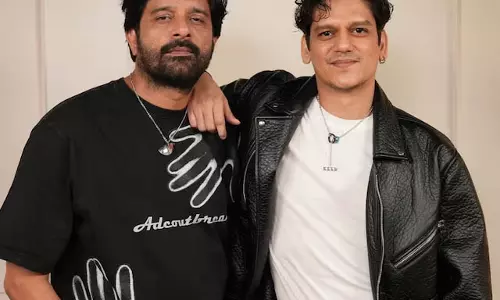 Vijay Varma पहली बार आत्मा के रूप में जयदीप अहलावत से मिले Vijay Varma पहली बार आत्मा के रूप में जयदीप अहलावत से मिले