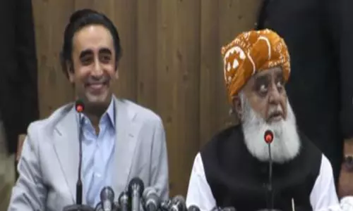 Karachi में बैठक के बाद जेयूआई-एफ, पीपीपी संवैधानिक संशोधनों पर सहमत हुए