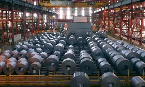 JSW स्टील के शेयर में -1.74% की गिरावट